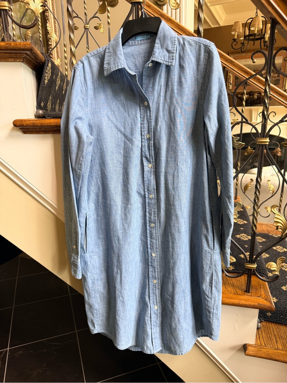J.McLaughlin light Weight Blue Jean button front dress. Cotton. XS side pockets